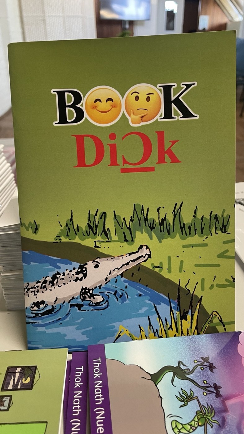 Cover of Book Diɔk